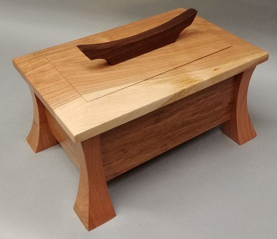 Click to view detail for BEN-7004 Lidded Wooden Box